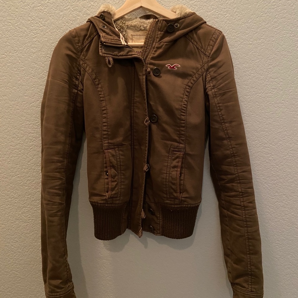 Hollister fur coat size small